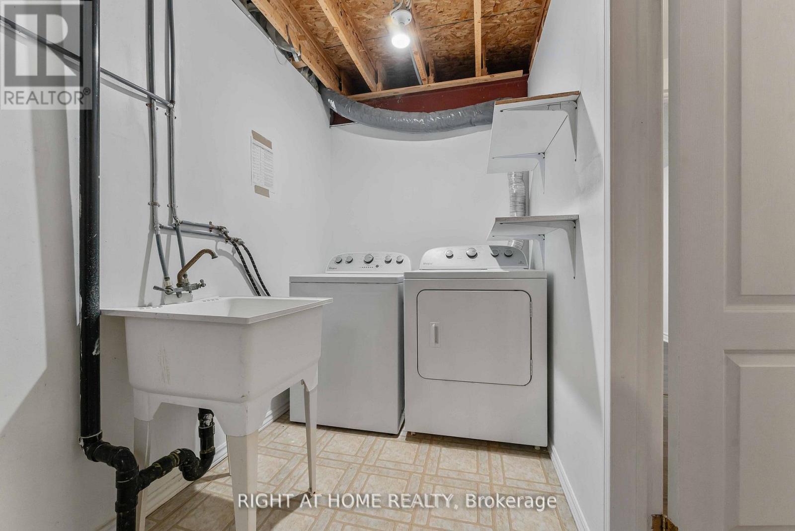 104 B Craig Henry Drive, Ottawa, Ontario  K2G 6L8 - Photo 38 - X13481174