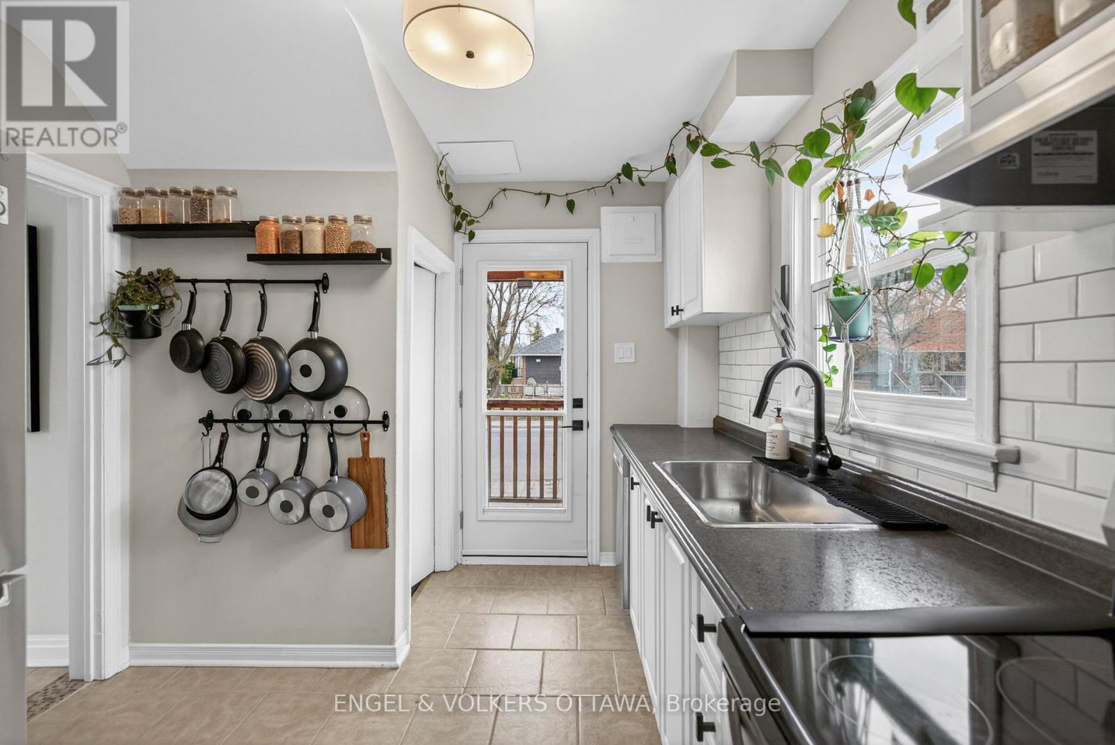 344 Richelieu Avenue, Ottawa, Ontario  K1L 6J9 - Photo 18 - X13481330