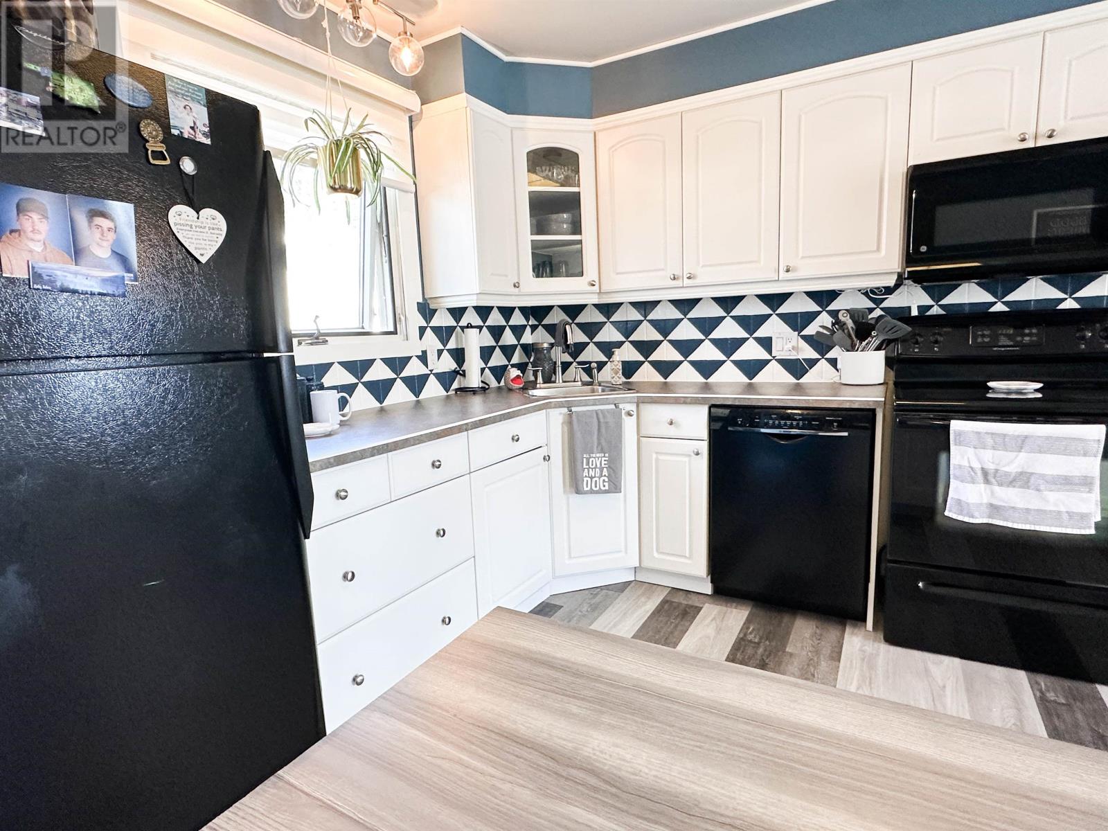 55 Dickenson Rd, Balmertown, Ontario  P0V 1C0 - Photo 7 - TB2601662