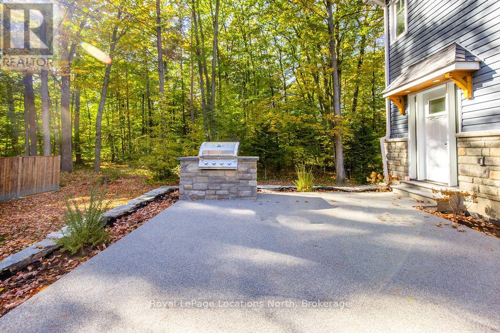 545 Oxbow Park Drive, Wasaga Beach, Ontario  L9Z 2T9 - Photo 34 - S13481218
