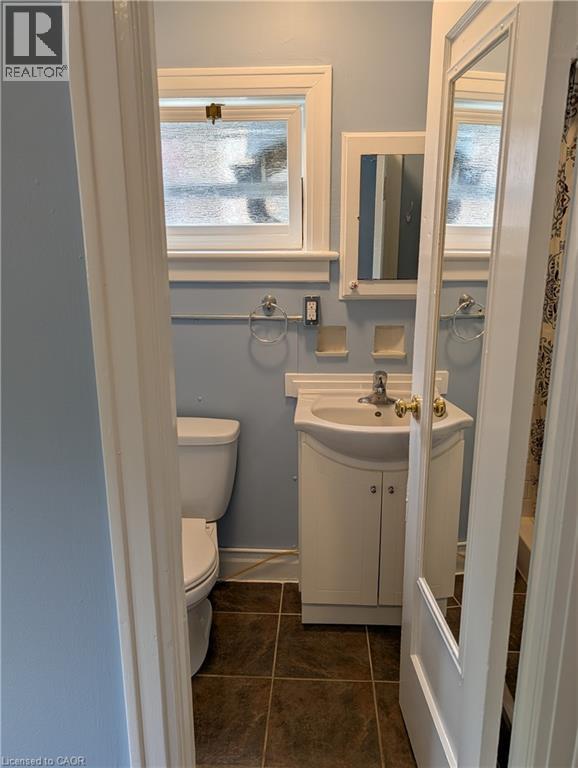 266 Mill Street, Kitchener, Ontario  N2M 3R5 - Photo 12 - 40842473