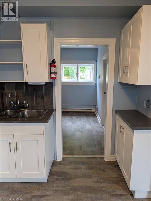 266 Mill Street, Kitchener, Ontario  N2M 3R5 - Photo 7 - 40842473
