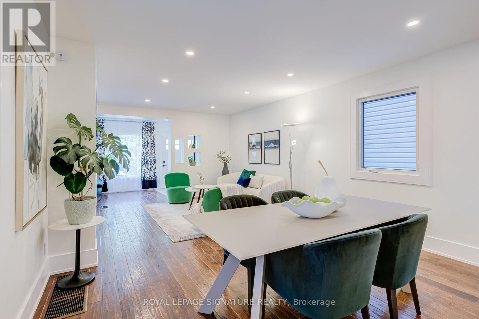176 Barrington Avenue, Toronto, Ontario  M4C 4Z2 - Photo 13 - E13459780