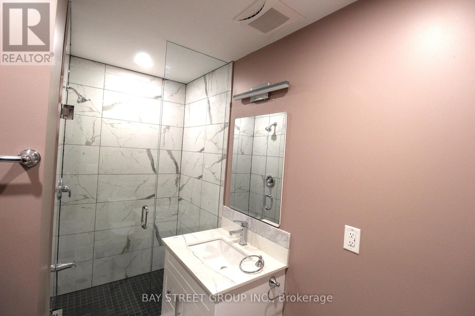 108 Chatham Avenue, Toronto, Ontario M4J 1K7 - Photo 11 - E13481282