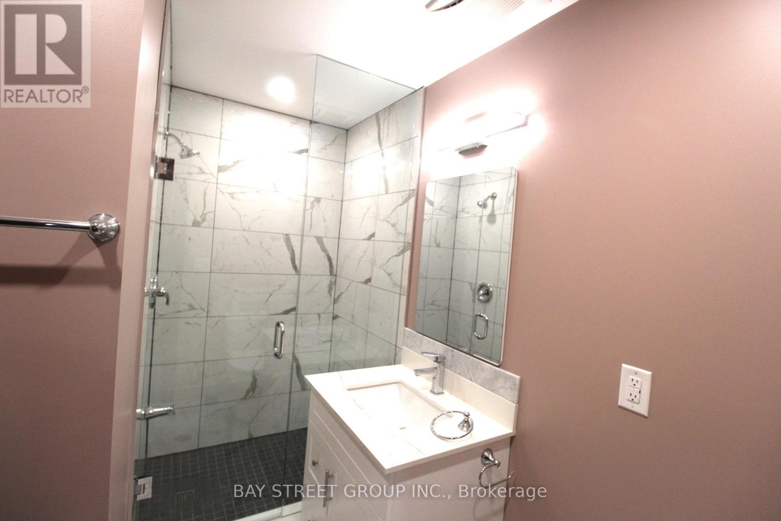 108 Chatham Avenue, Toronto, Ontario M4J 1K7 - Photo 12 - E13481282
