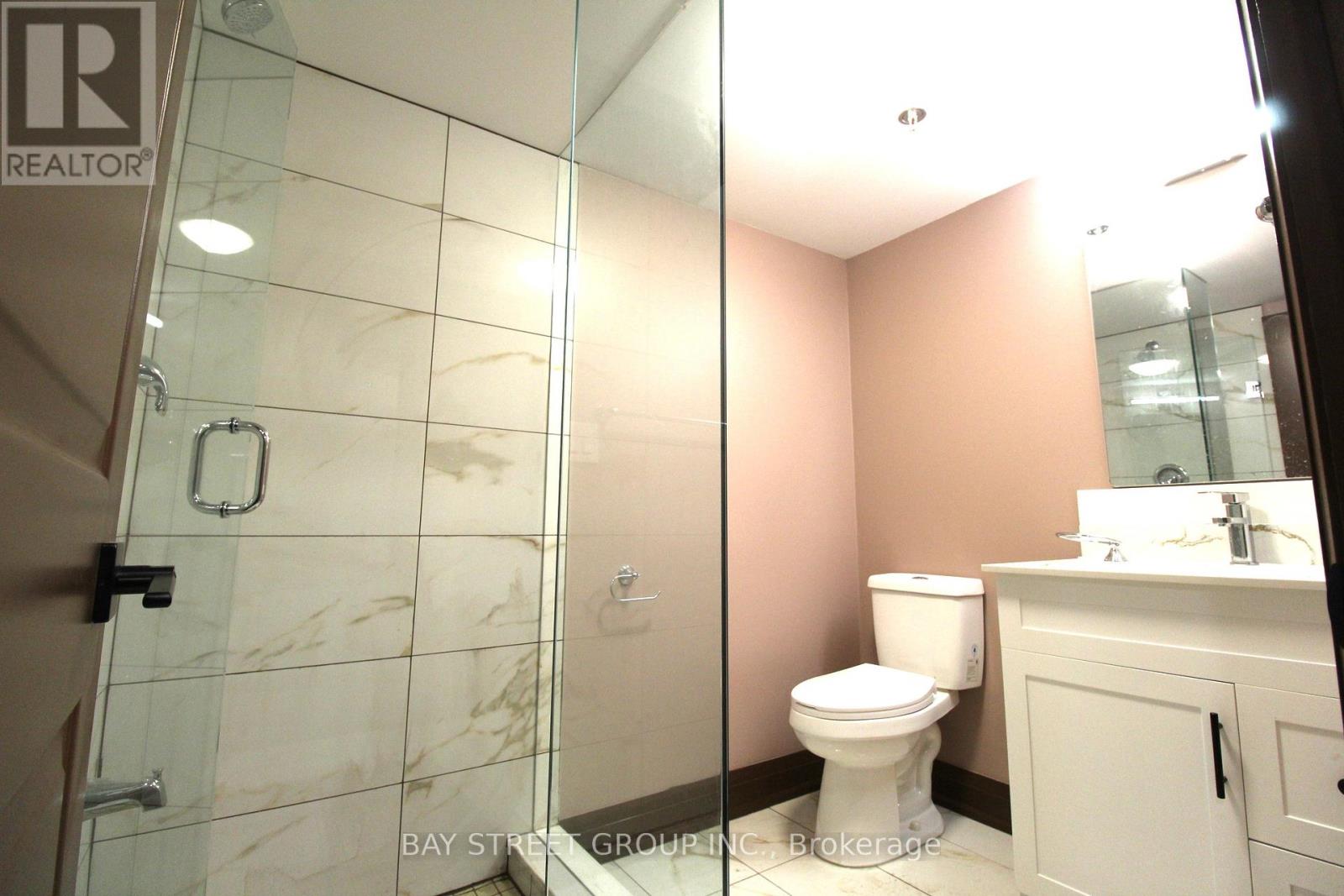 108 Chatham Avenue, Toronto, Ontario M4J 1K7 - Photo 13 - E13481282
