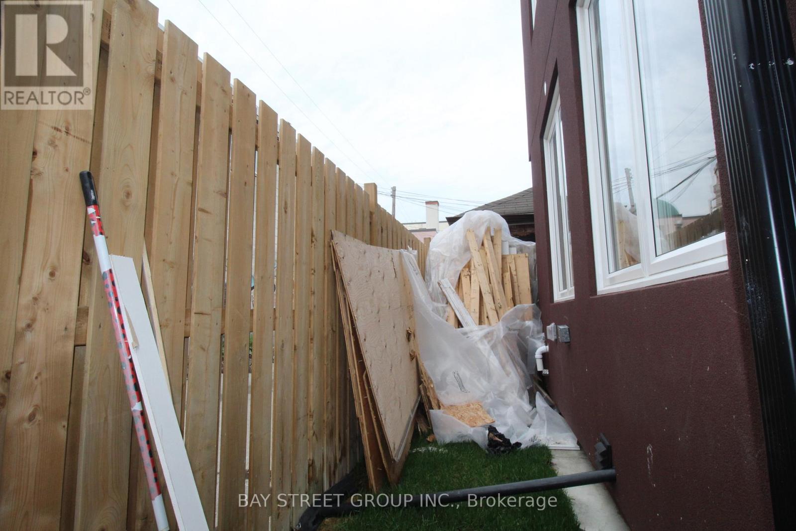 108 Chatham Avenue, Toronto, Ontario M4J 1K7 - Photo 22 - E13481282