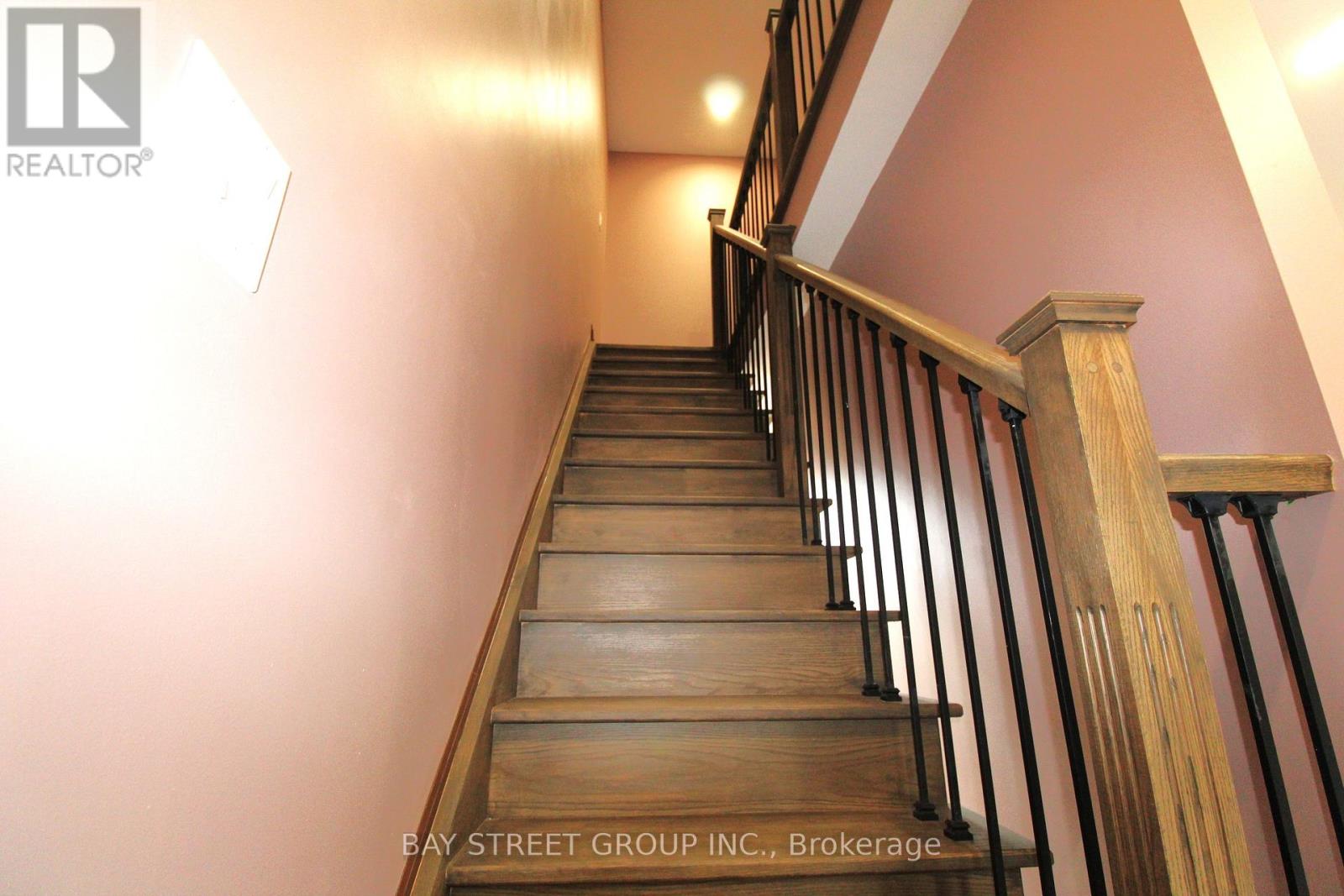 108 Chatham Avenue, Toronto, Ontario M4J 1K7 - Photo 5 - E13481282