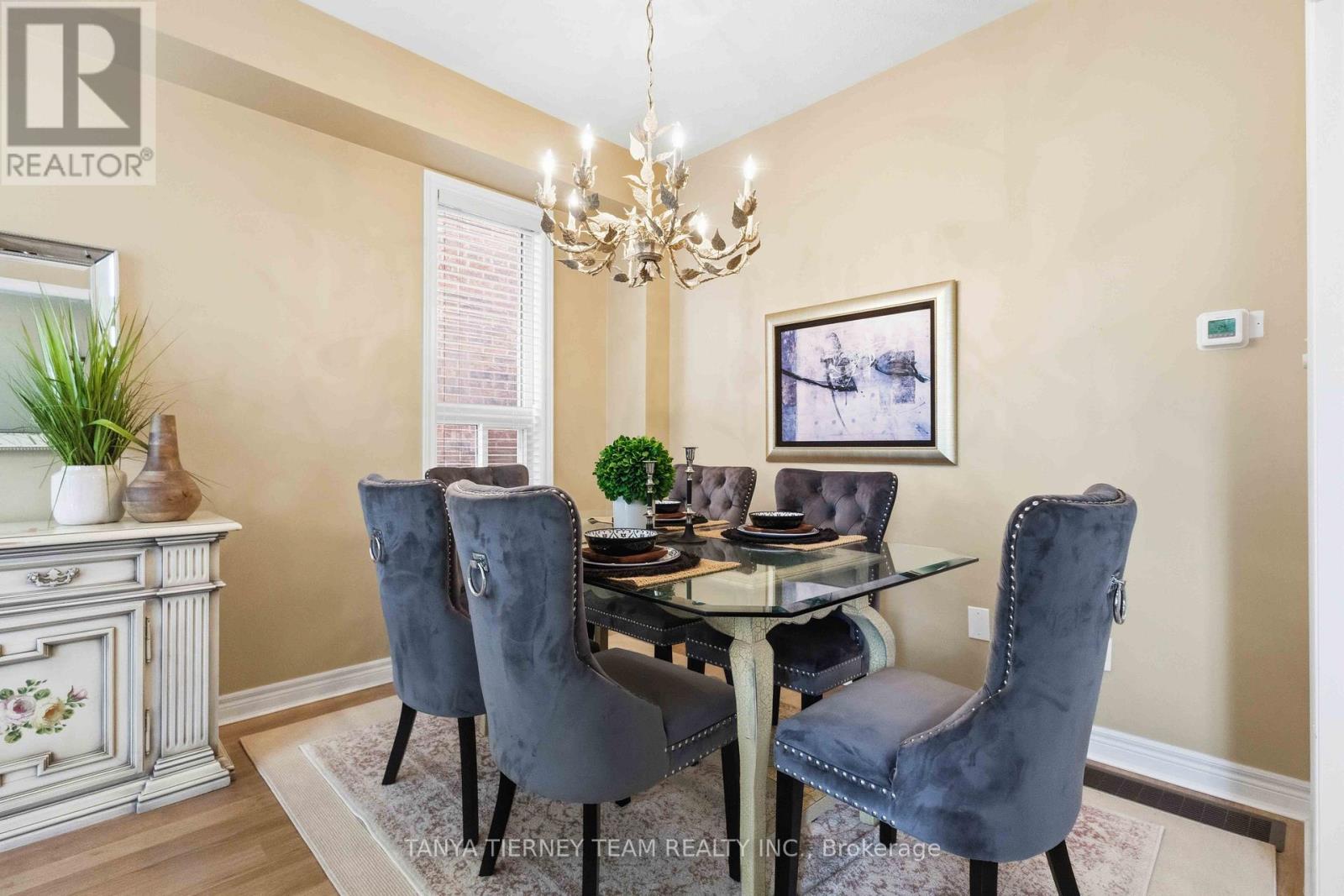 23 Cody Avenue, Whitby, Ontario  L1M 1K7 - Photo 11 - E13481286