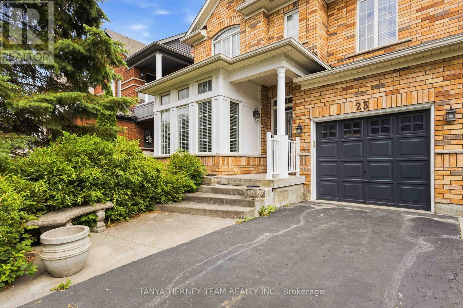 23 Cody Avenue, Whitby, Ontario  L1M 1K7 - Photo 3 - E13481286