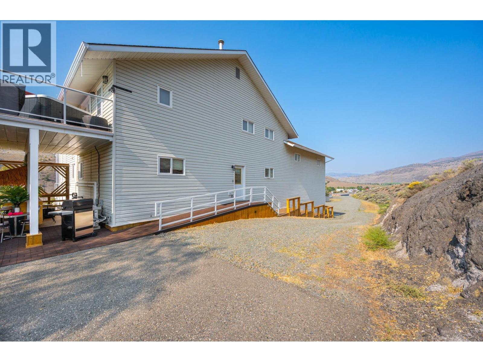 988 Collins Road, Cache Creek, British Columbia  V0K 1H0 - Photo 11 - 10392345
