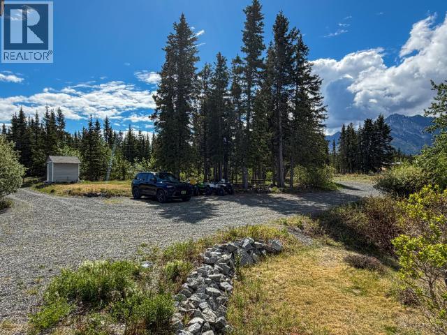 58 & 72 Shakwak Street, Haines Junction, Yukon  Y0B 1H0 - Photo 6 - 17418