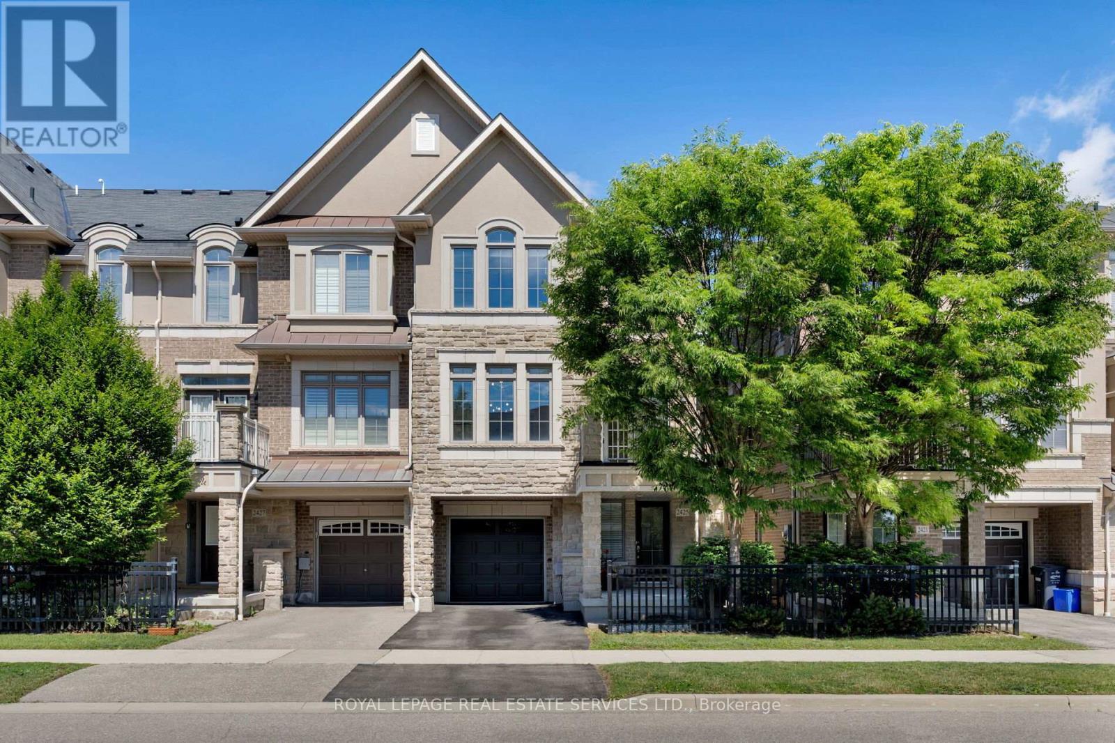 2425 Greenwich Drive, Oakville, Ontario  L6M 0S4 - Photo 1 - W13481168