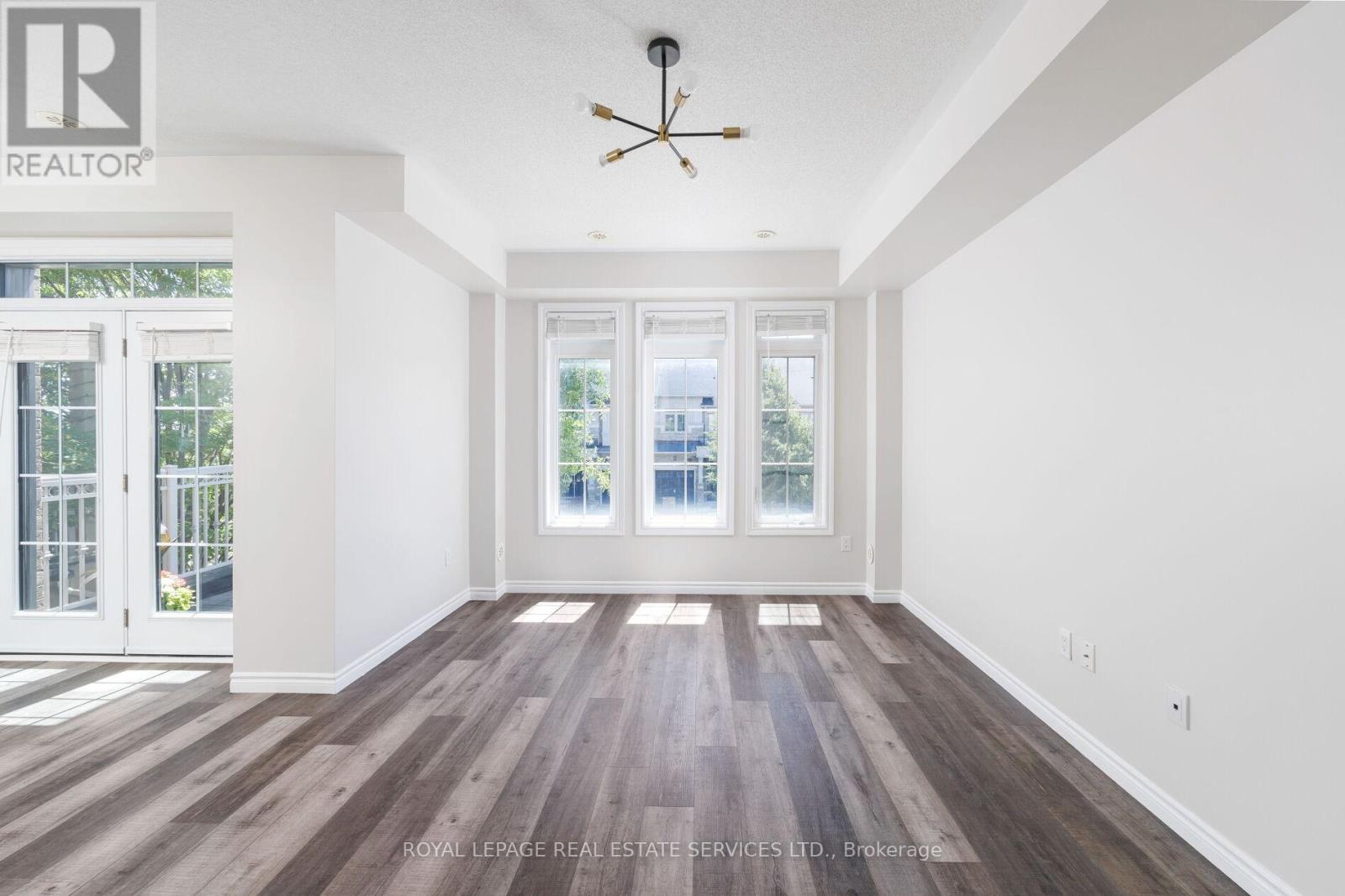 2425 Greenwich Drive, Oakville, Ontario  L6M 0S4 - Photo 13 - W13481168