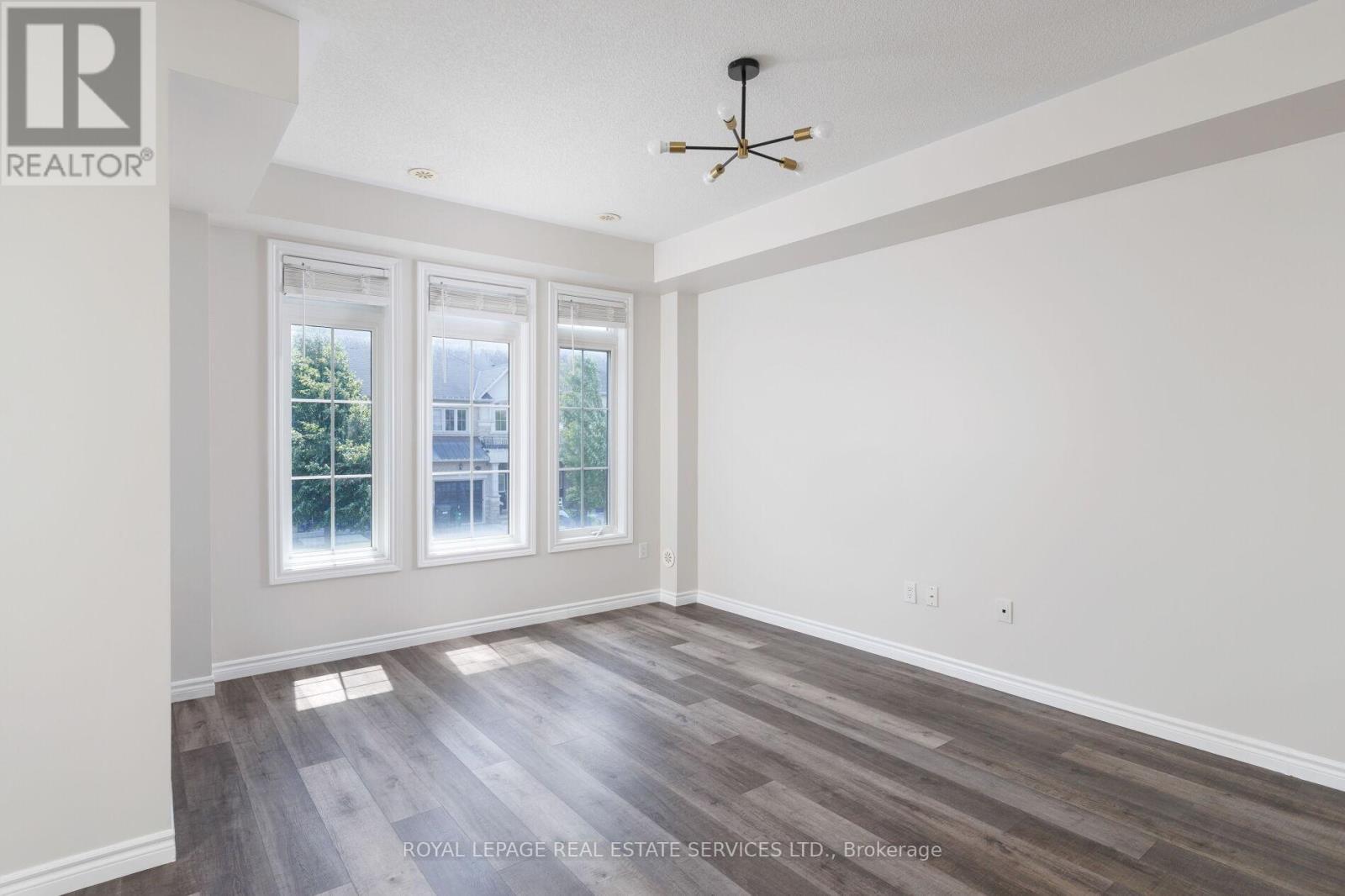 2425 Greenwich Drive, Oakville, Ontario  L6M 0S4 - Photo 14 - W13481168