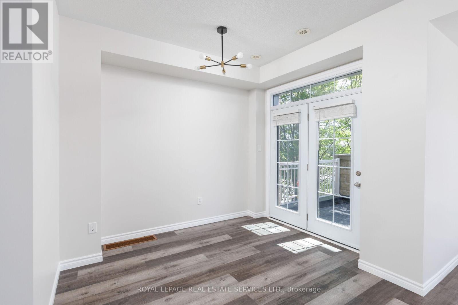2425 Greenwich Drive, Oakville, Ontario  L6M 0S4 - Photo 17 - W13481168