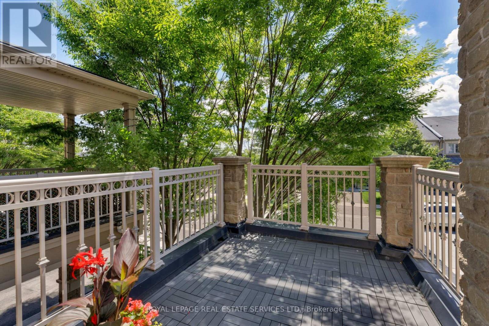 2425 Greenwich Drive, Oakville, Ontario  L6M 0S4 - Photo 19 - W13481168