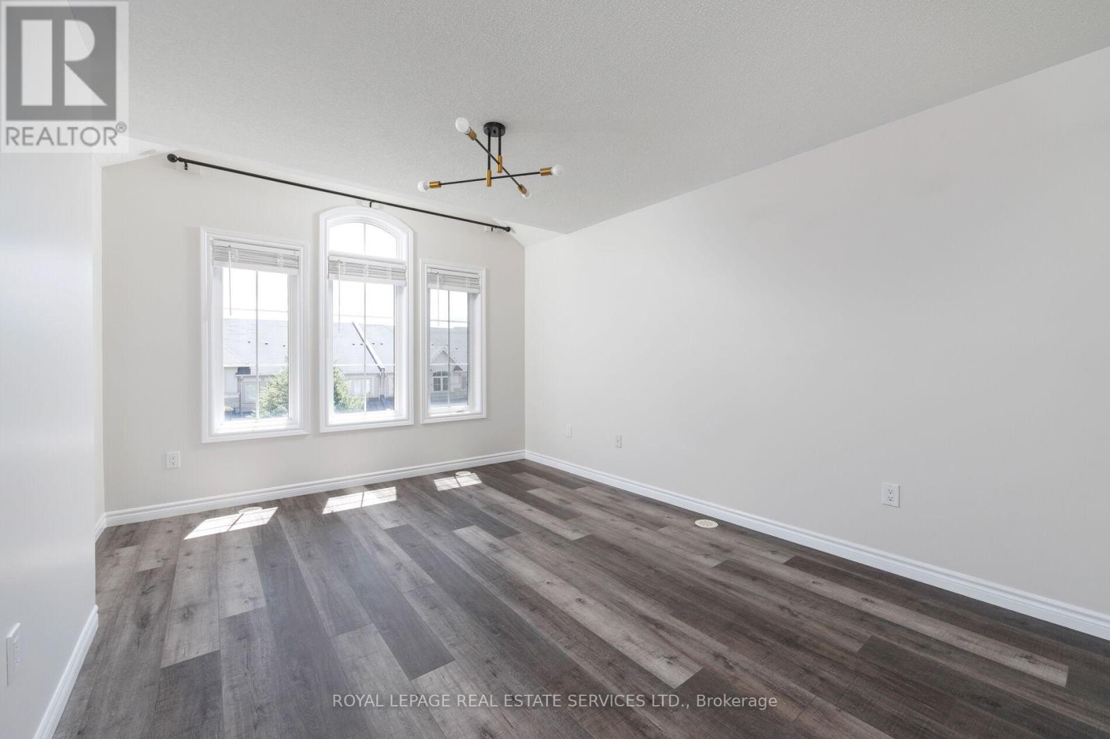 2425 Greenwich Drive, Oakville, Ontario  L6M 0S4 - Photo 31 - W13481168
