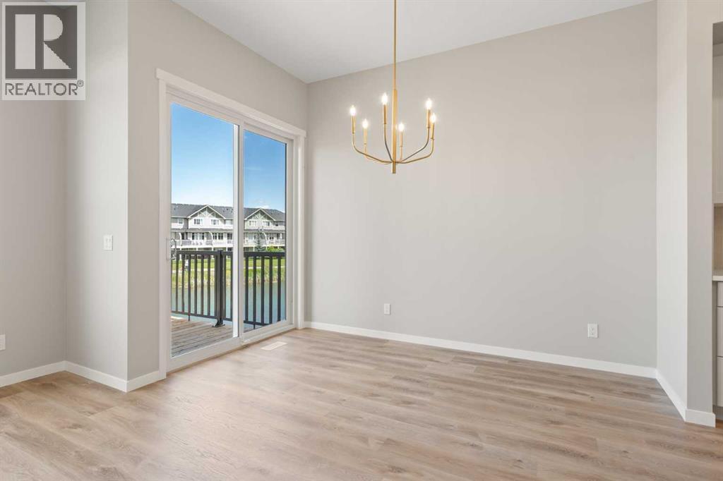 420 Montrose Green Se, High River, Alberta  T1V 0K7 - Photo 11 - A2323009