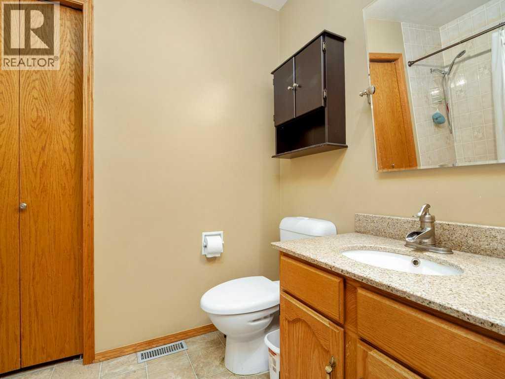 51 Wildwood Crescent W, Lethbridge, Alberta  t1k 6c8 - Photo 19 - A2315746