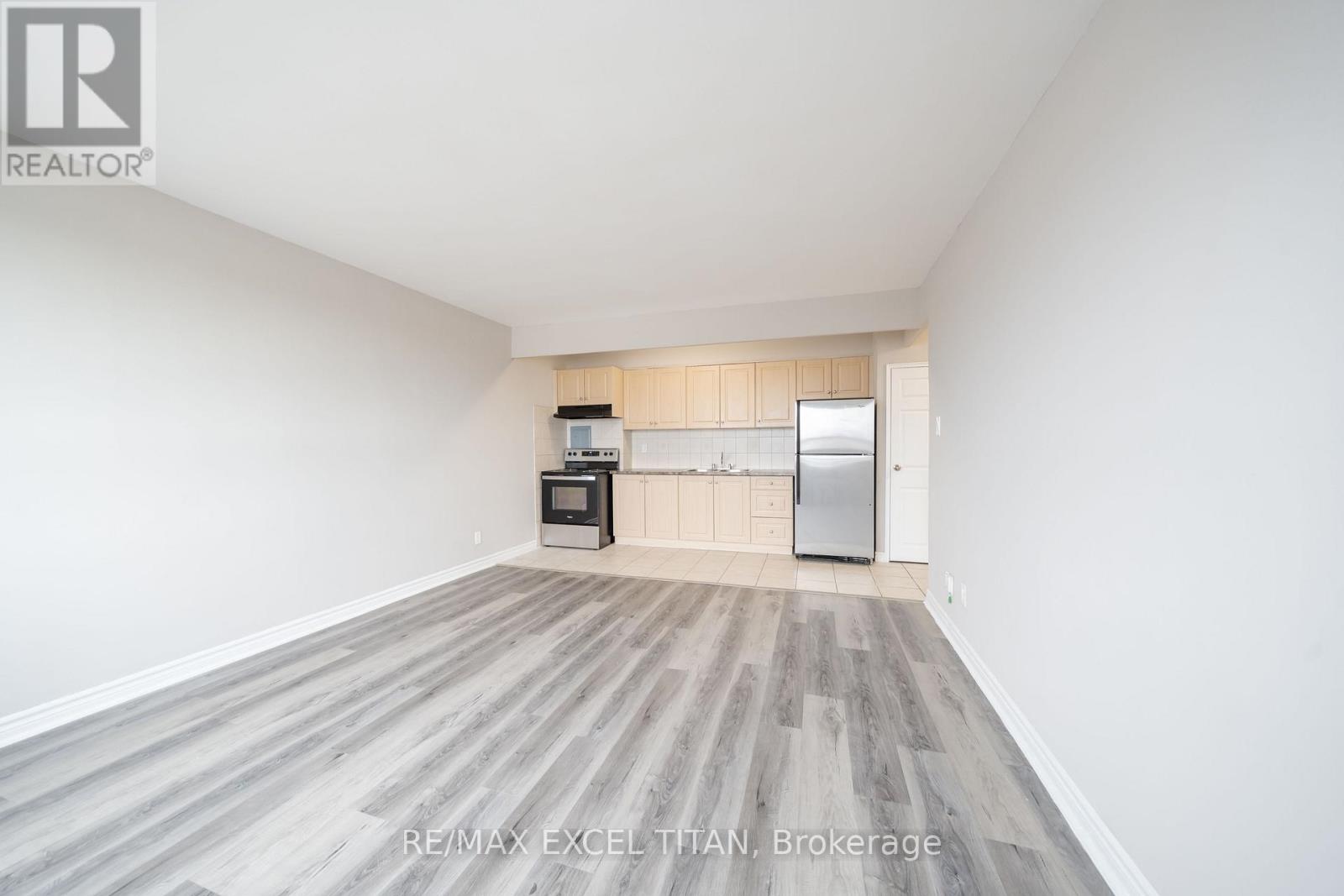 630d - 468 Ottawa Street, Hamilton, Ontario  L8H 4A6 - Photo 3 - X13481298