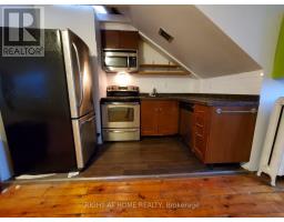 5 - 178 SPADINA ROAD, Toronto, Ontario