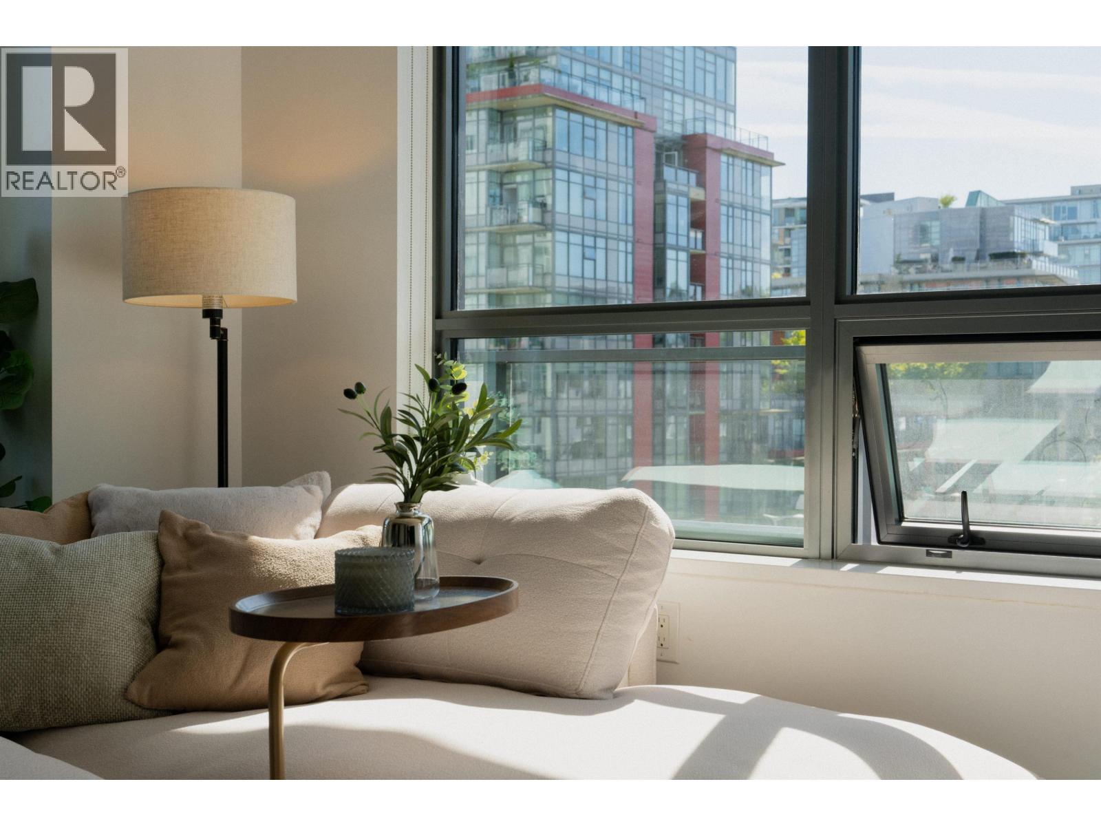 604 1688 Pullman Porter Street, Vancouver, British Columbia  V6A 0H3 - Photo 3 - R3139093