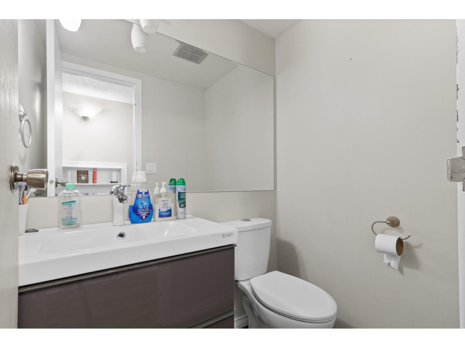 223 7453 140 Street, Surrey, British Columbia  V3W 6G5 - Photo 19 - R3137141