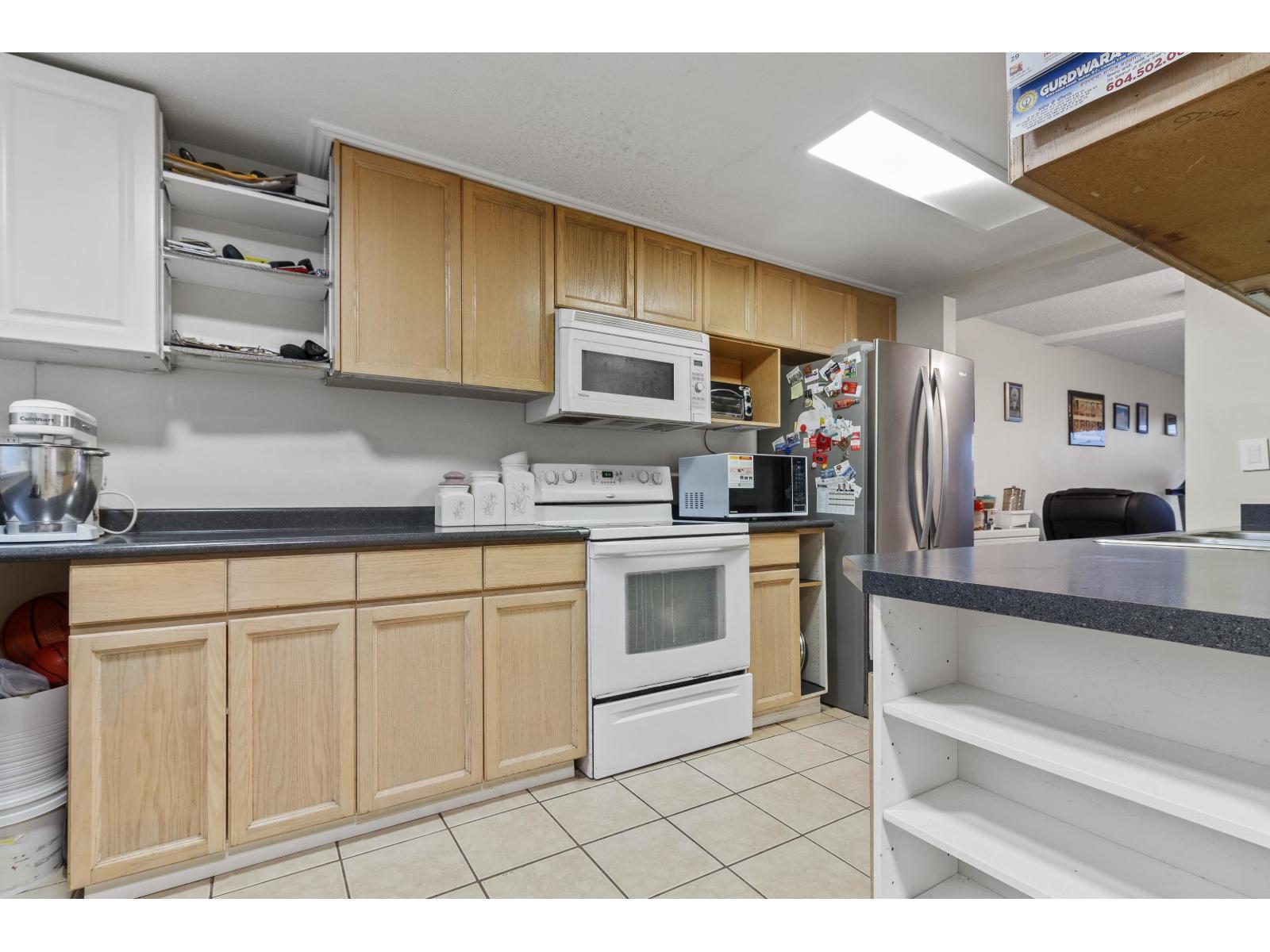 223 7453 140 Street, Surrey, British Columbia  V3W 6G5 - Photo 7 - R3137141