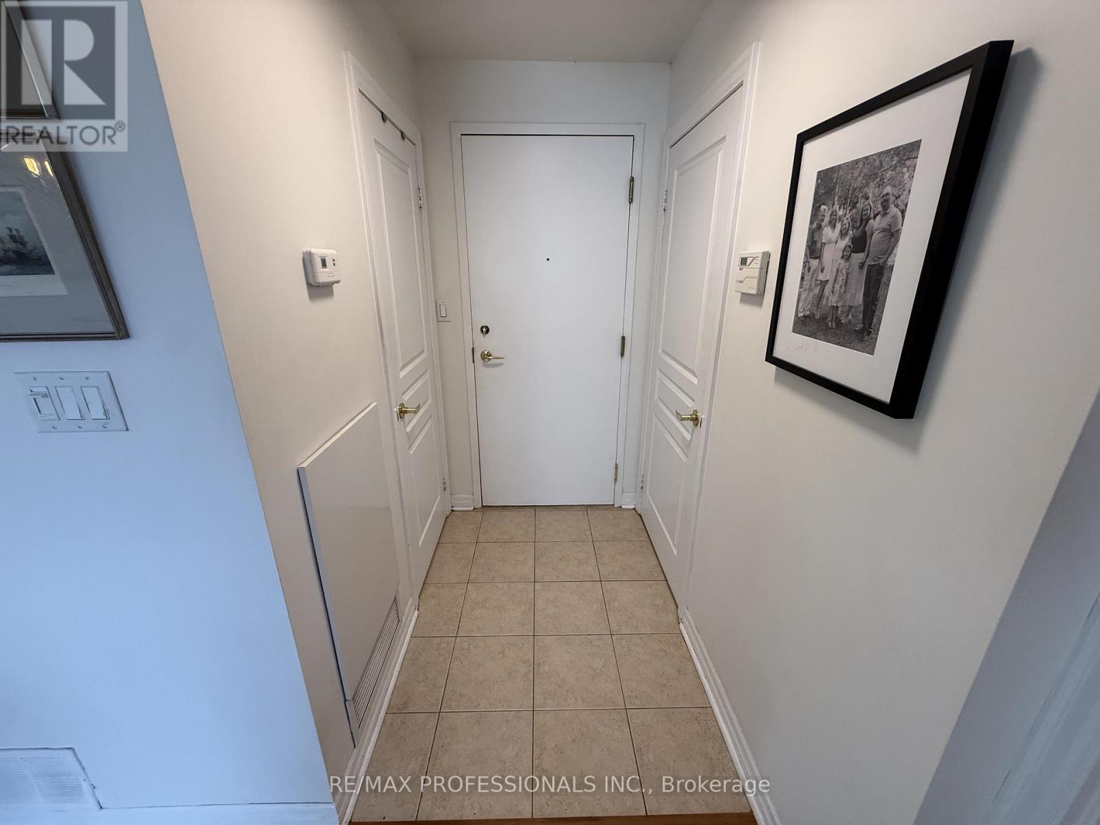 216 - 80 Port Street E, Mississauga, Ontario L5G 4V6 - Photo 19 - W13477130