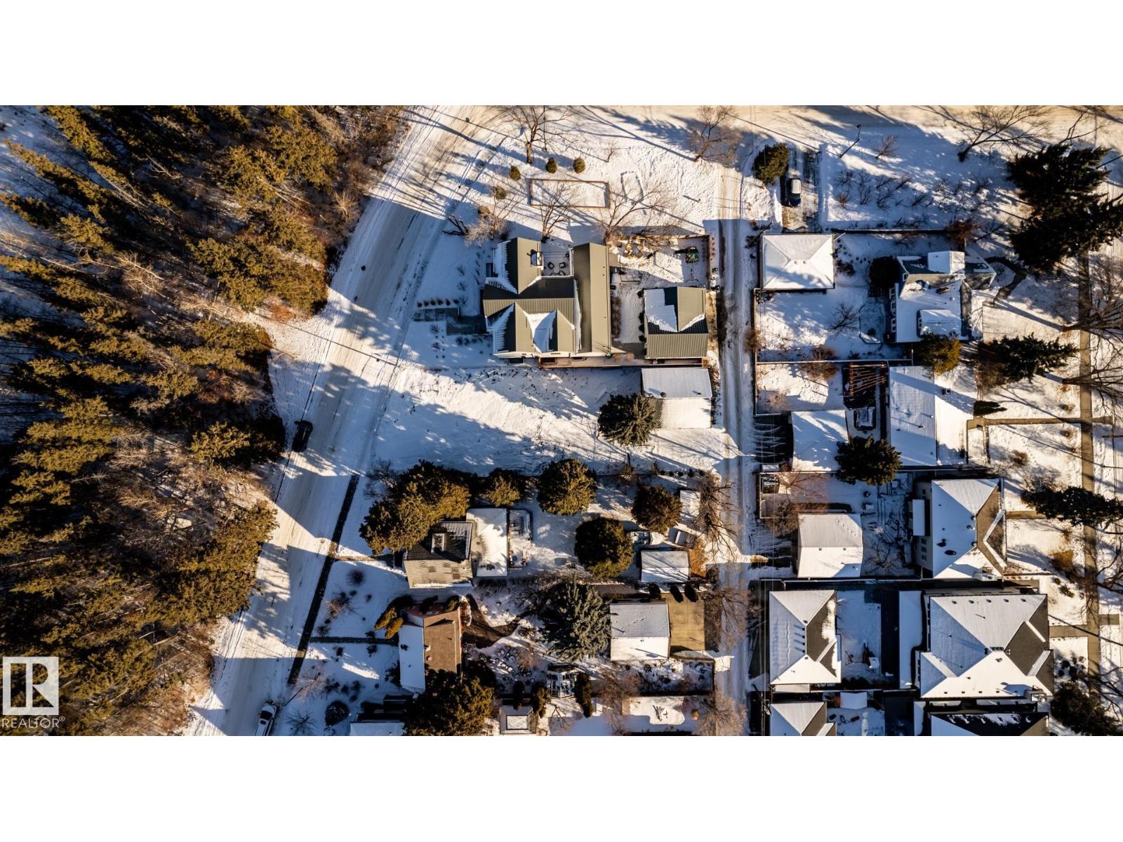 14307 Summit Dr NW, Edmonton, Alberta  T5N 3T1 - Photo 31 - E4495262
