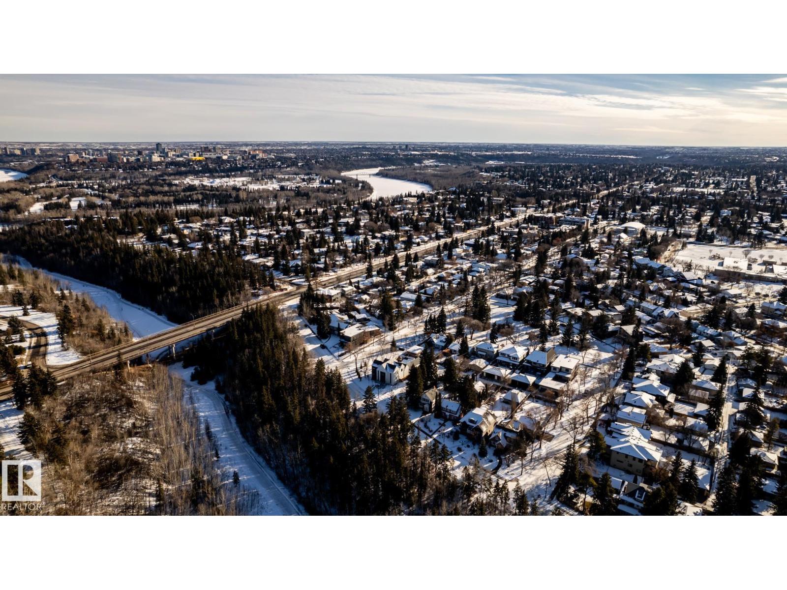 14307 Summit Dr NW, Edmonton, Alberta  T5N 3T1 - Photo 69 - E4495262