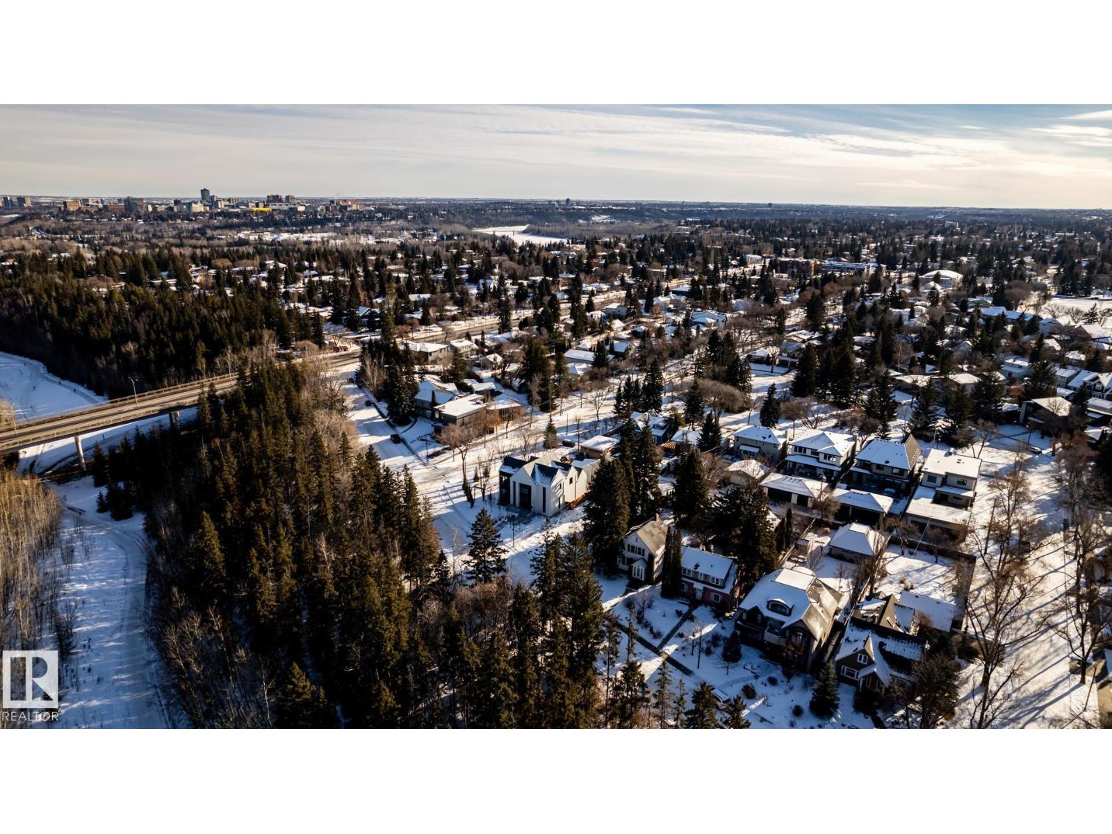 14307 Summit Dr NW, Edmonton, Alberta  T5N 3T1 - Photo 71 - E4495262