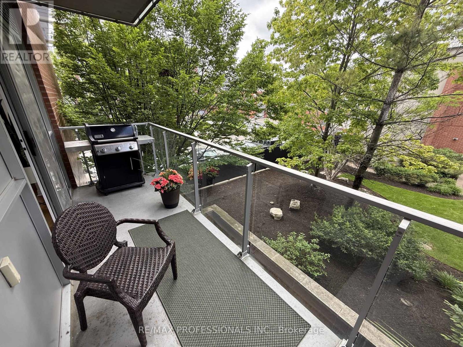 216 - 80 Port Street E, Mississauga, Ontario L5G 4V6 - Photo 8 - W13477130