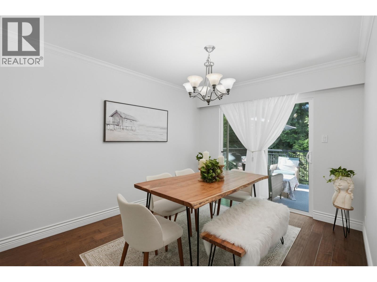 3693 Regent Avenue, North Vancouver, British Columbia  V7N 2C3 - Photo 10 - R3139128