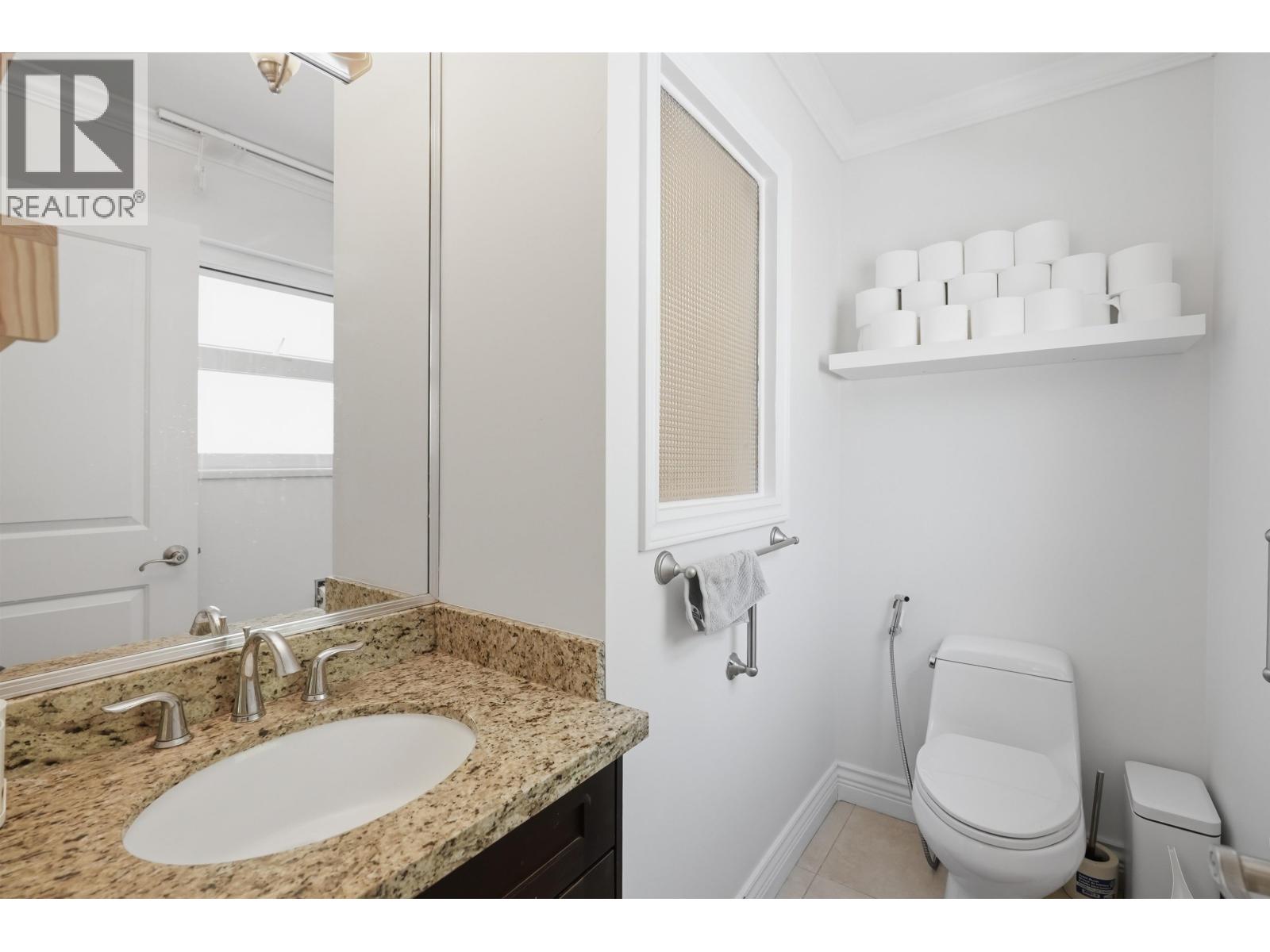 3693 Regent Avenue, North Vancouver, British Columbia  V7N 2C3 - Photo 21 - R3139128