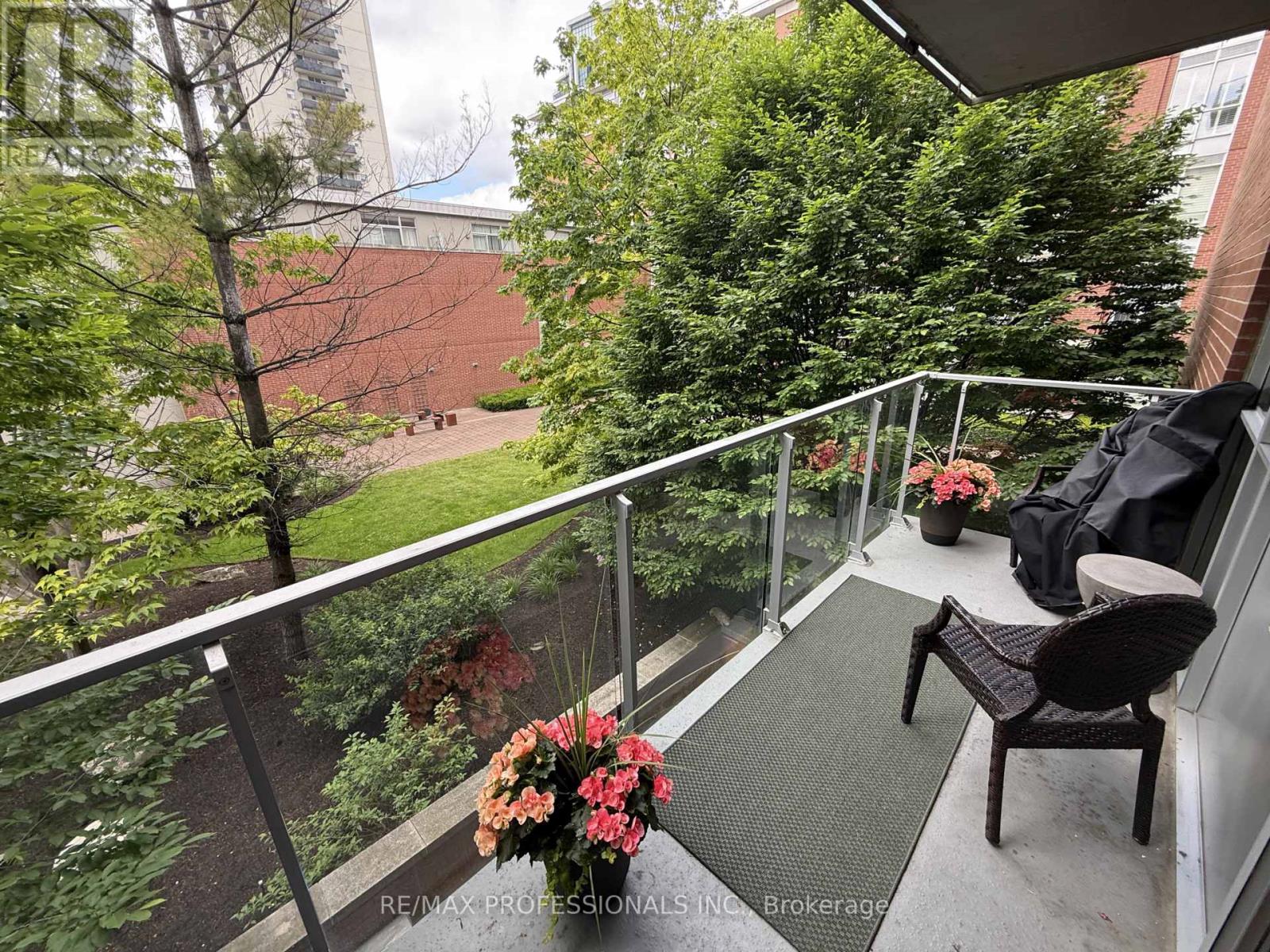 216 - 80 Port Street E, Mississauga, Ontario L5G 4V6 - Photo 9 - W13477130