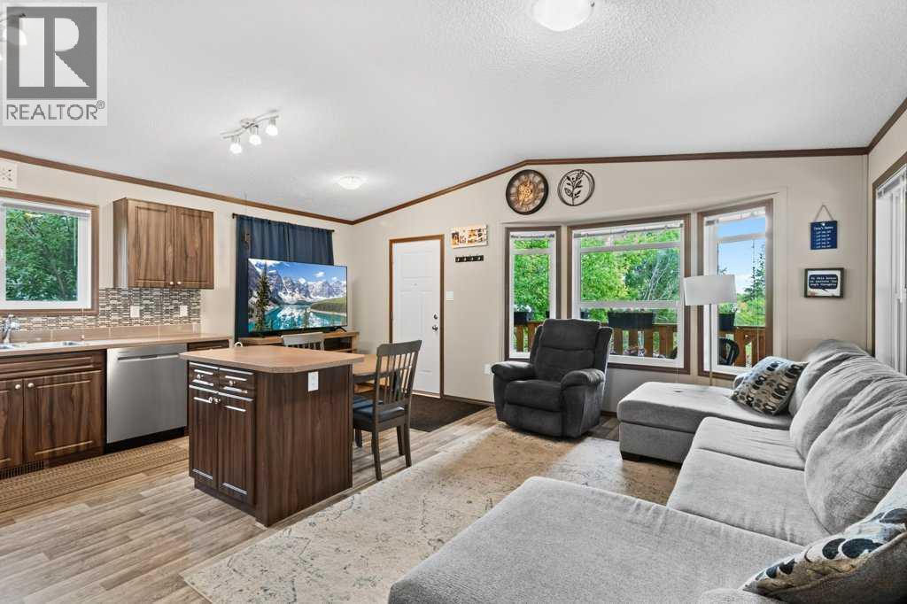 125 3rd Avenue South, Big Valley, Alberta  T0J 0G0 - Photo 10 - A2323462