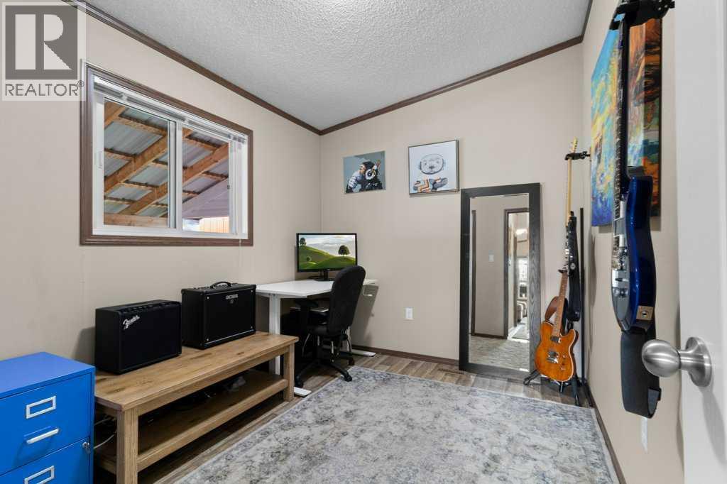 125 3rd Avenue South, Big Valley, Alberta  T0J 0G0 - Photo 14 - A2323462
