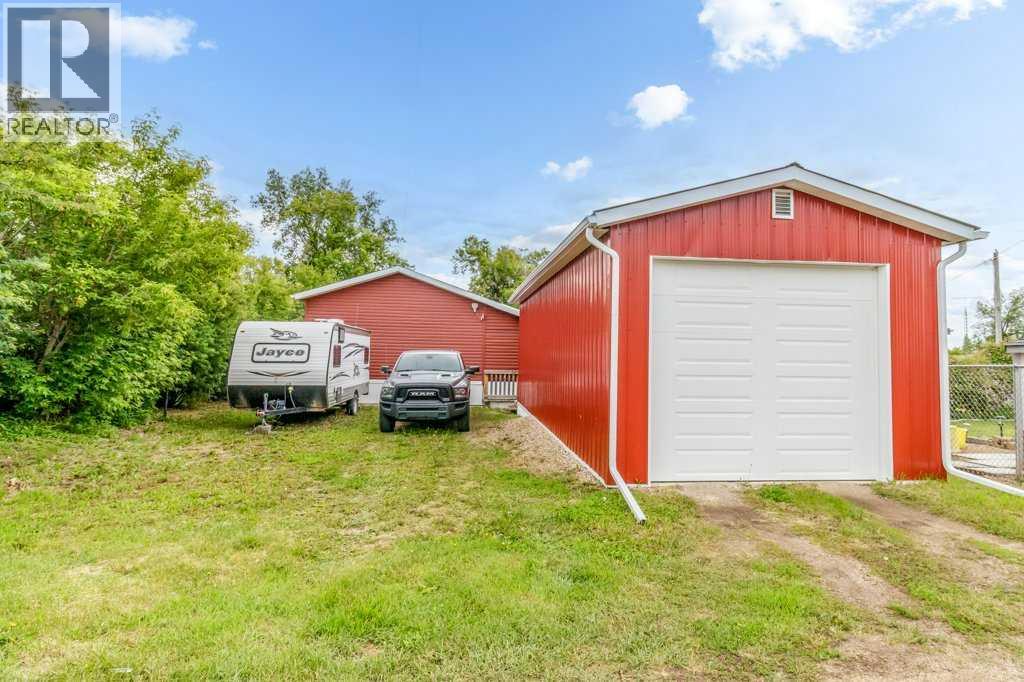 125 3rd Avenue South, Big Valley, Alberta  T0J 0G0 - Photo 20 - A2323462