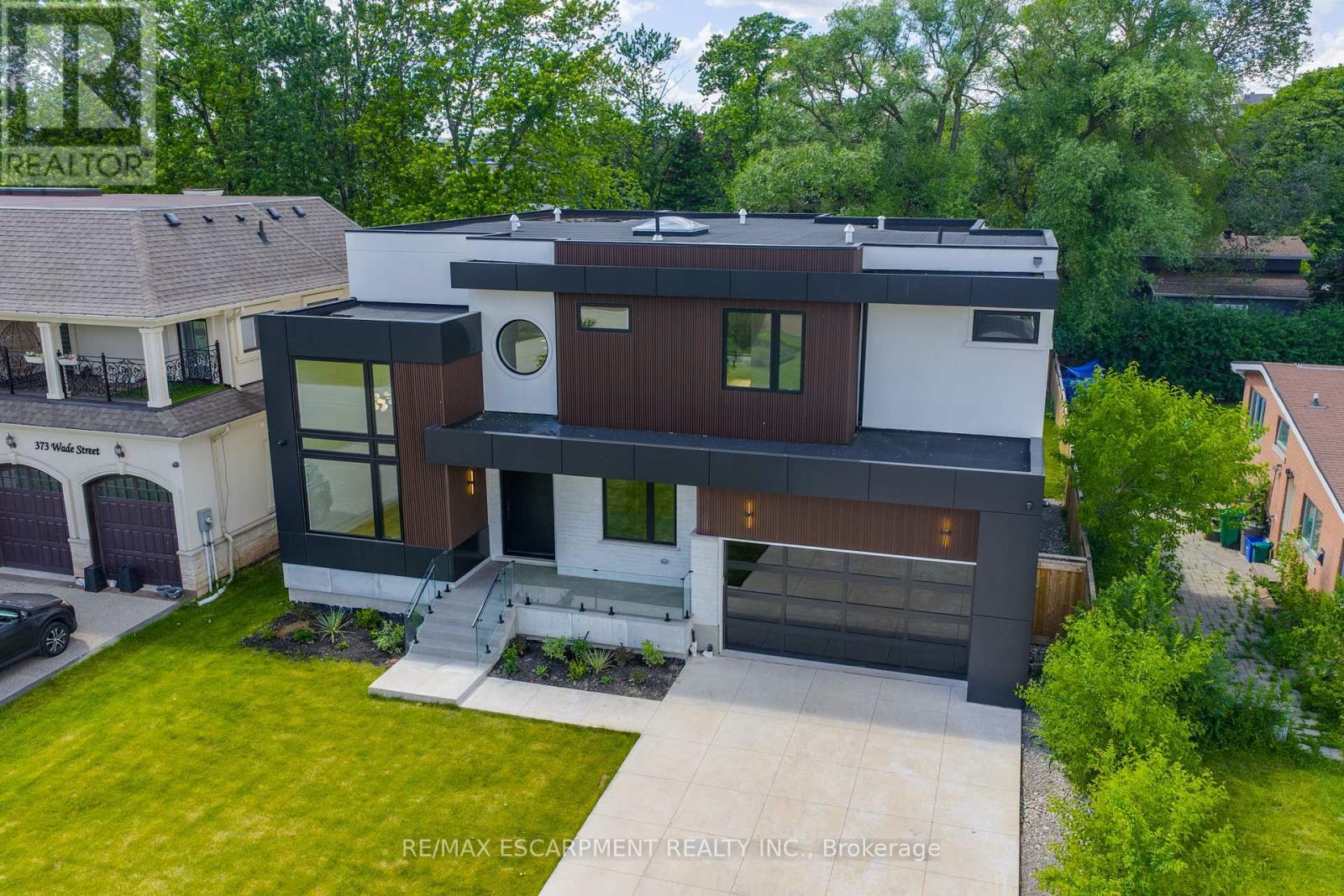 369 WADE STREET, Oakville, Ontario