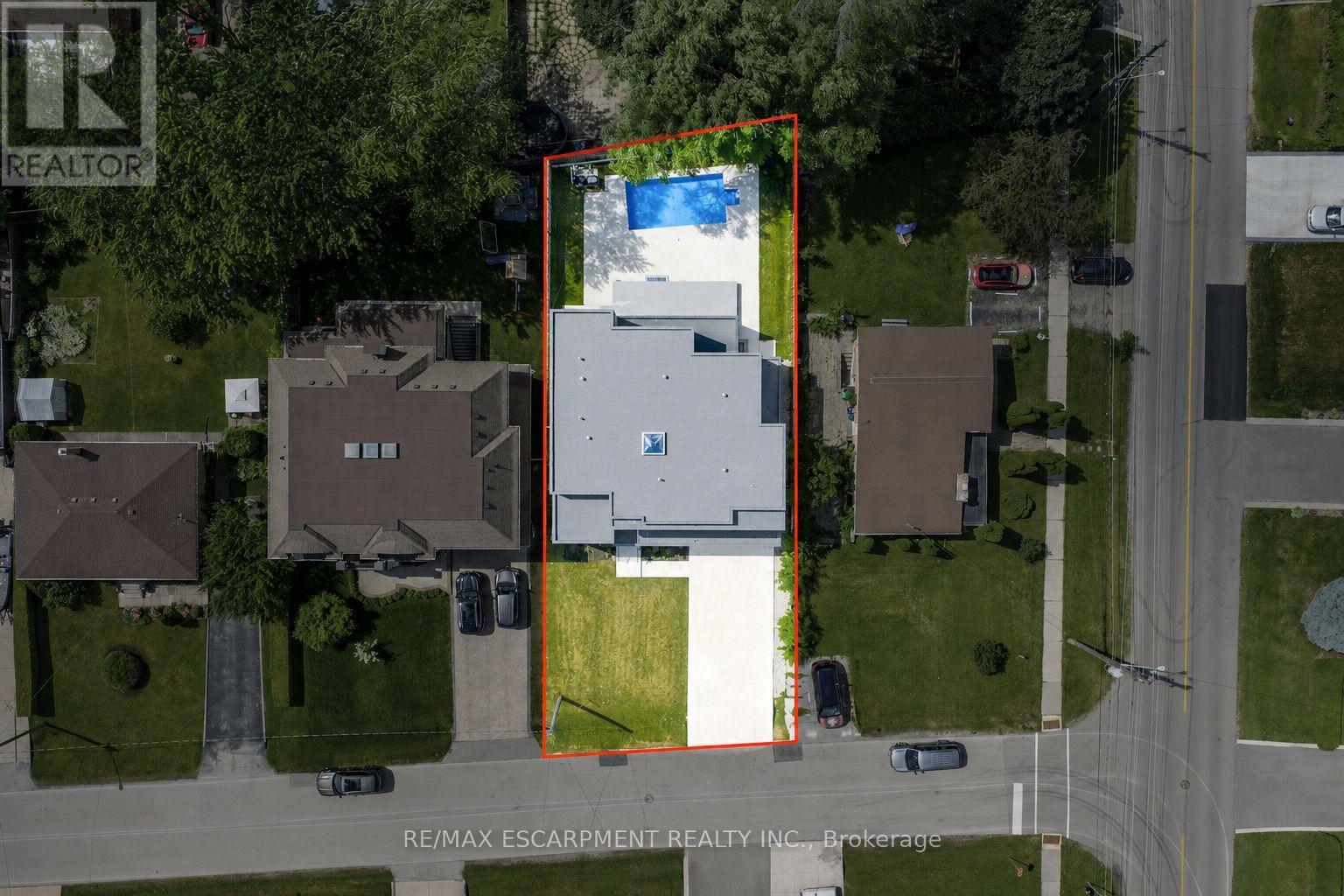 369 Wade Street, Oakville, Ontario  L6K 2A4 - Photo 45 - W13481348