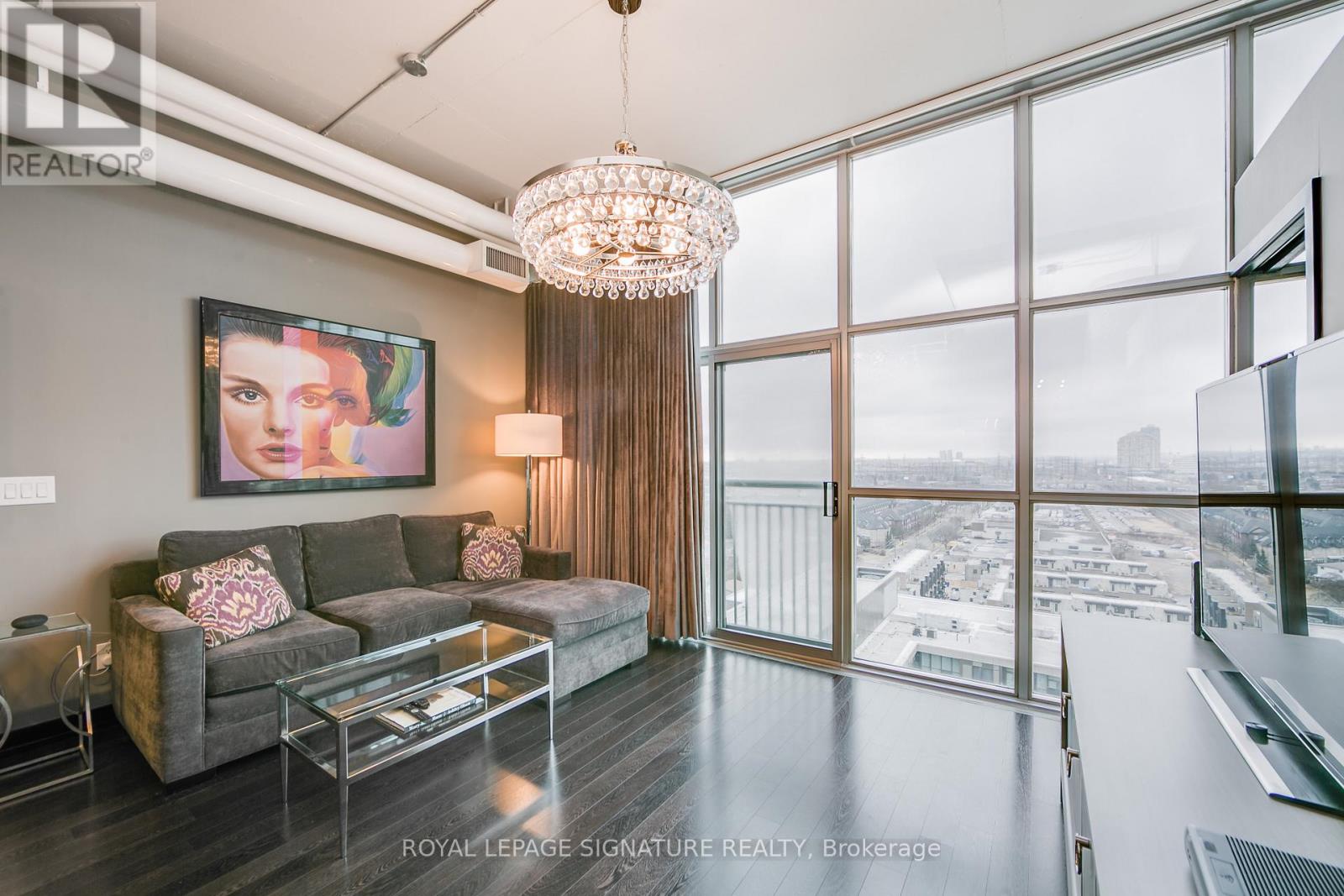 1113 - 2 Fieldway Road, Toronto, Ontario  M8Z 3L1 - Photo 3 - W13481354
