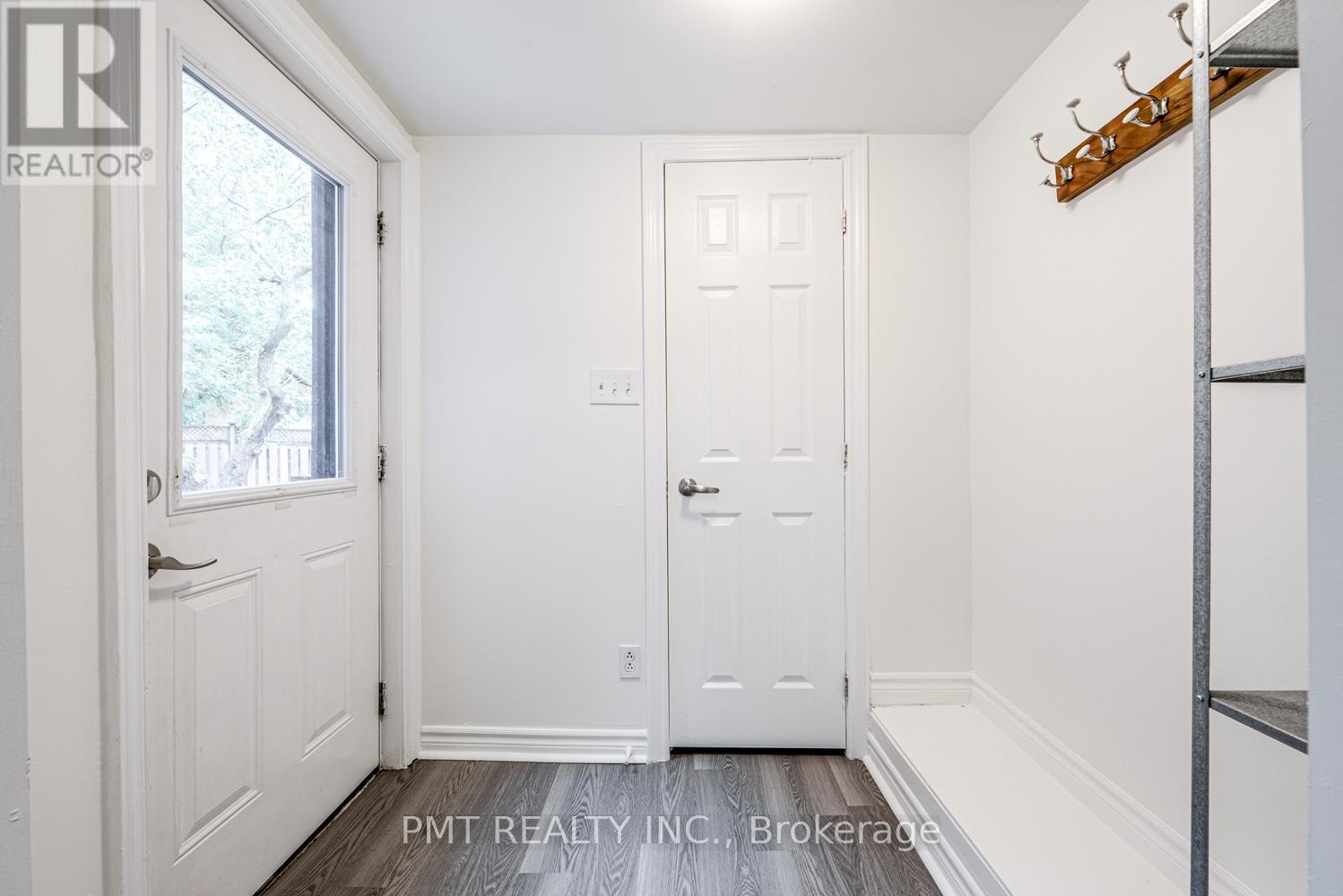 Main - 2045 Davenport Road, Toronto, Ontario  M6N 1C5 - Photo 14 - W13481366