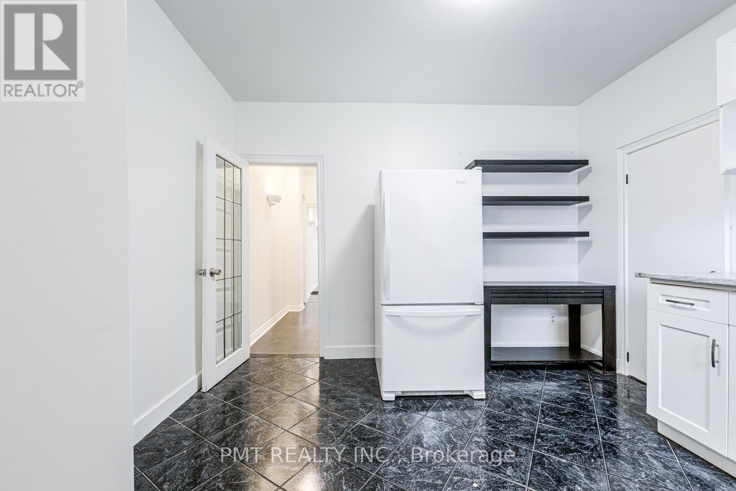 Main - 2045 Davenport Road, Toronto, Ontario  M6N 1C5 - Photo 21 - W13481366
