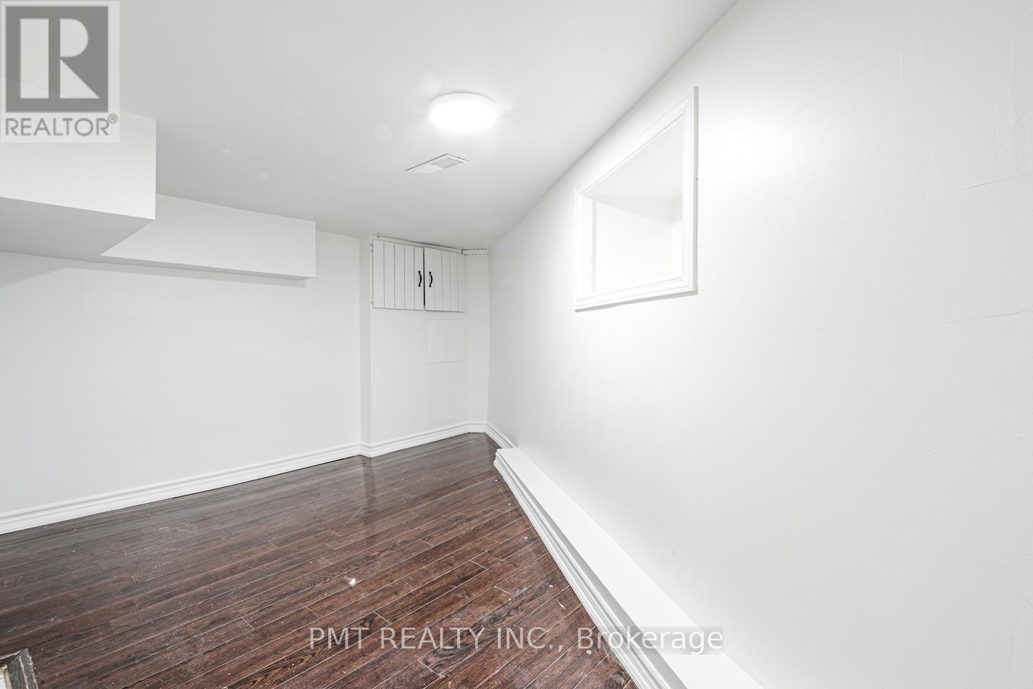 Main - 2045 Davenport Road, Toronto, Ontario  M6N 1C5 - Photo 31 - W13481366