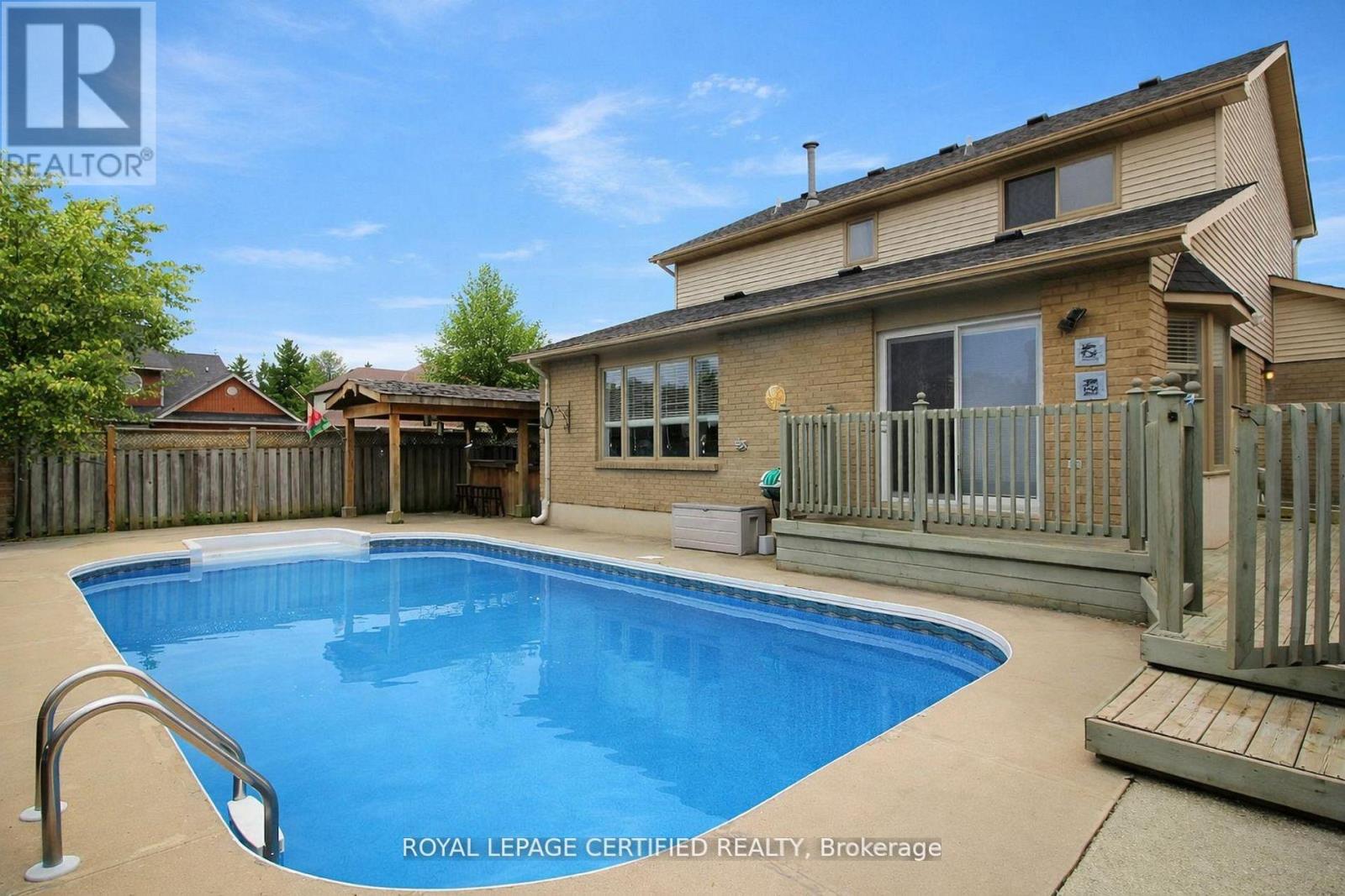 2197 Oakridge Crescent, Burlington, Ontario  L7M 4C8 - Photo 43 - W13481402