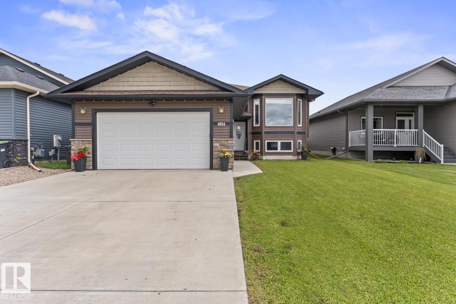 4924 57 AV, Cold Lake, Alberta