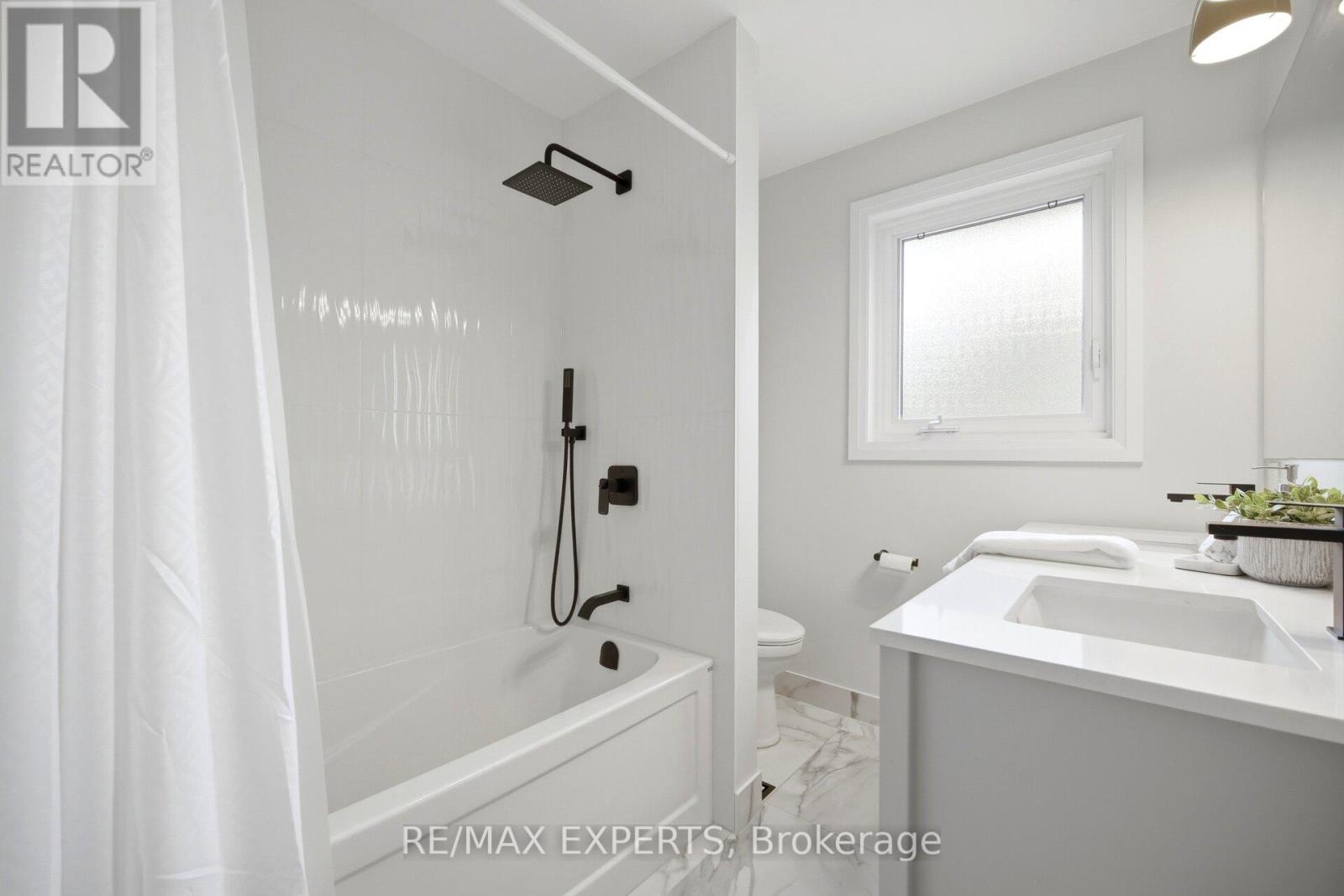 69 Oakmeadow Boulevard, Toronto, Ontario M1E 4G6 - Photo 35 - E13471302
