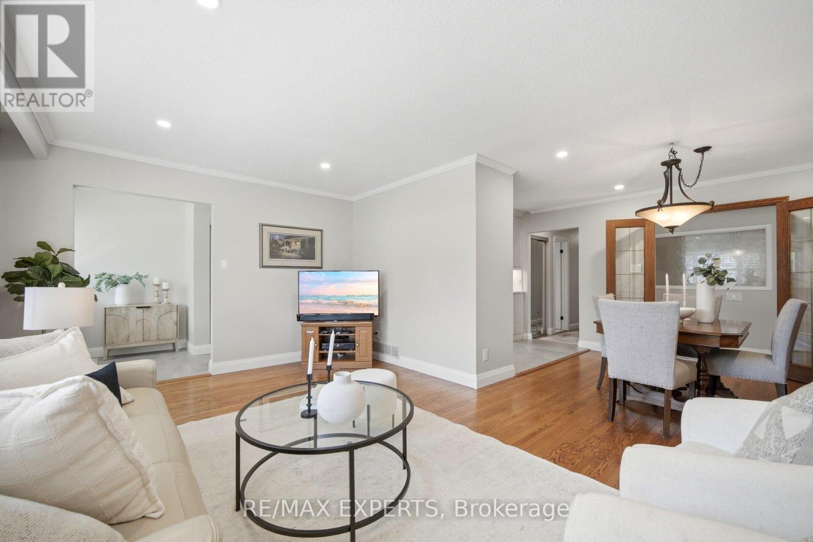 69 Oakmeadow Boulevard, Toronto, Ontario M1E 4G6 - Photo 15 - E13471302